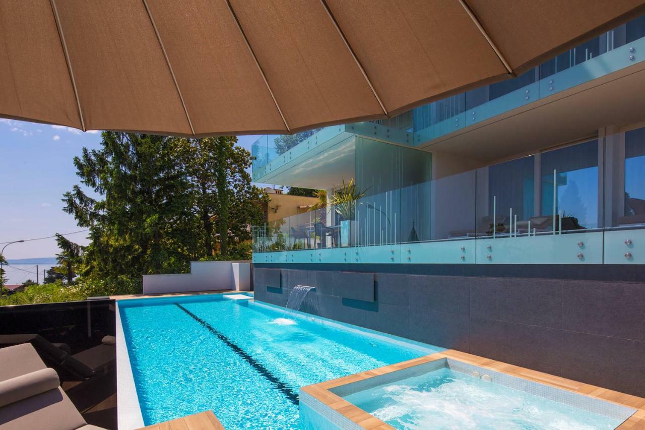 Apartment Deluxe With Swimming Pool Opatija